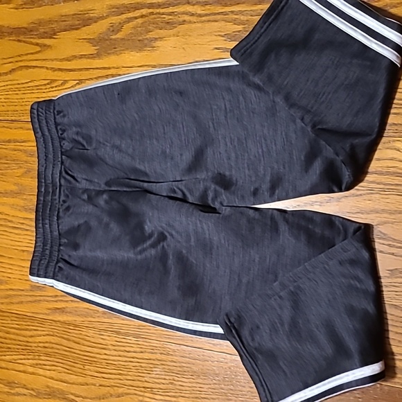 Adidas Kids Charcoal Joggers with White Stripes - Size Small - Picture 9 of 11